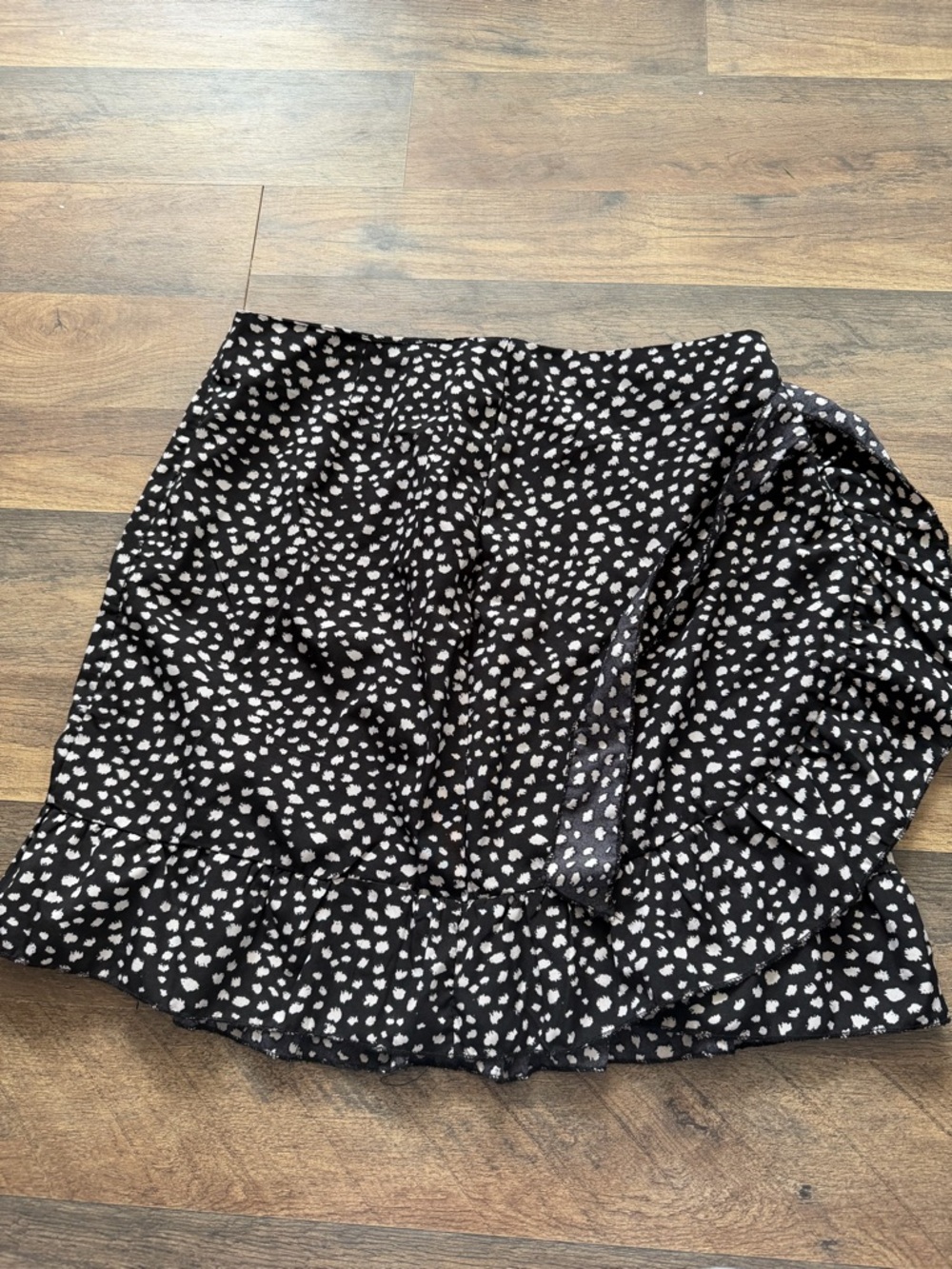 Black and White Printed Ruffle Hem Women's Skirt